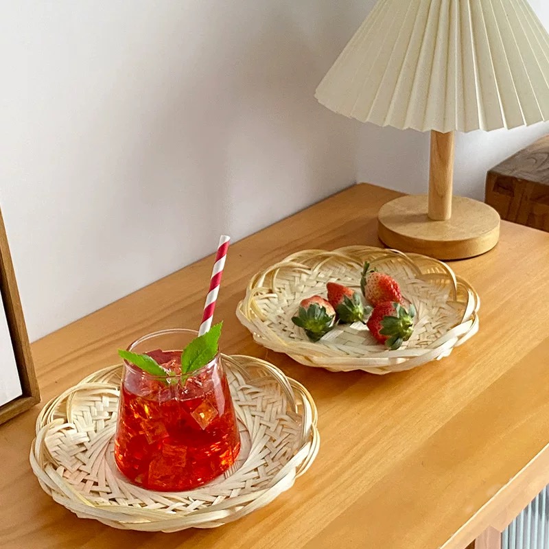 Bamboo woven round lace basket - Image 3