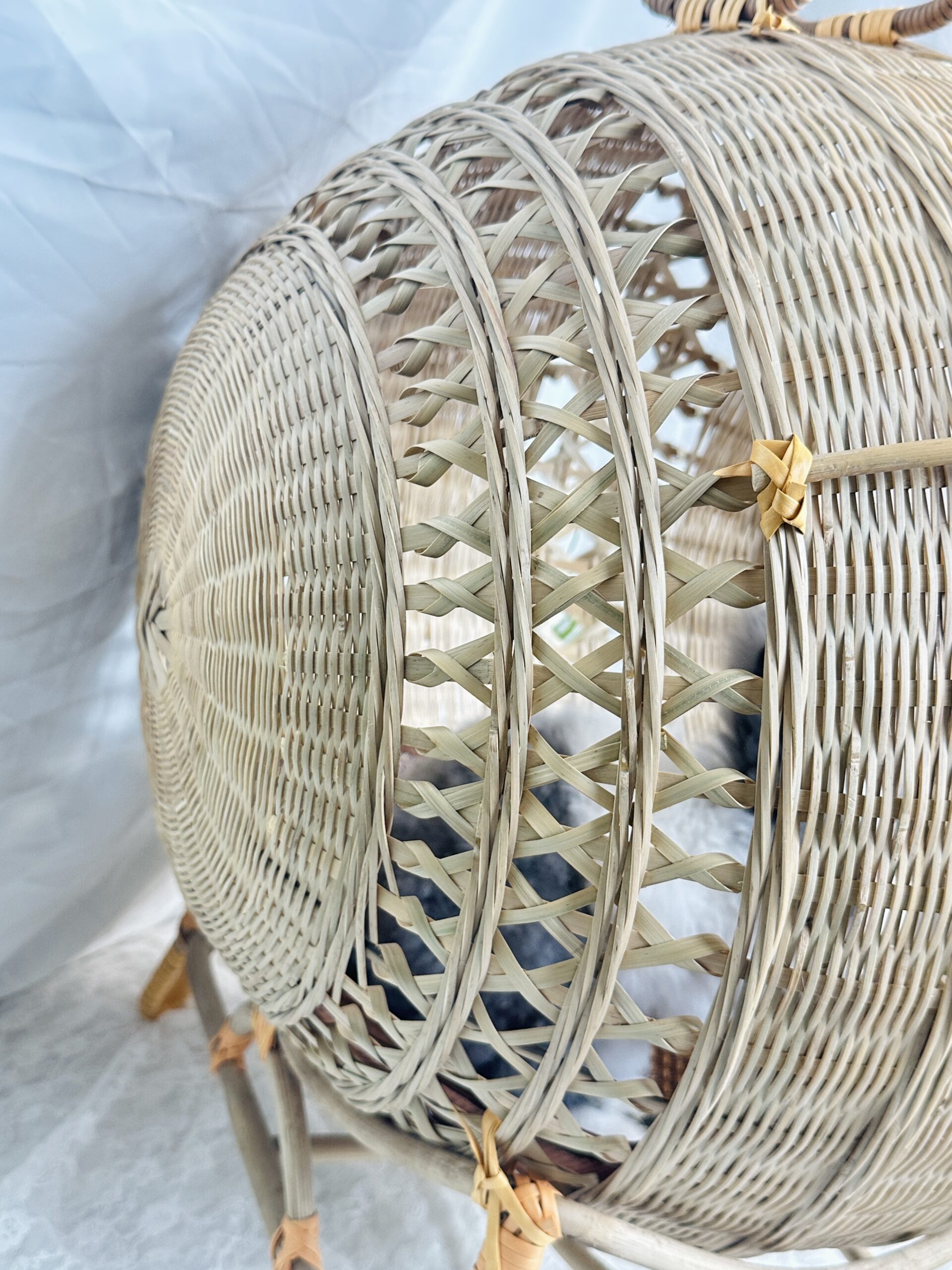 Bamboo woven arc-shaped cave four-legged cat house - Image 7