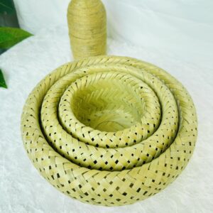 Bird's-nest-style bamboo basket